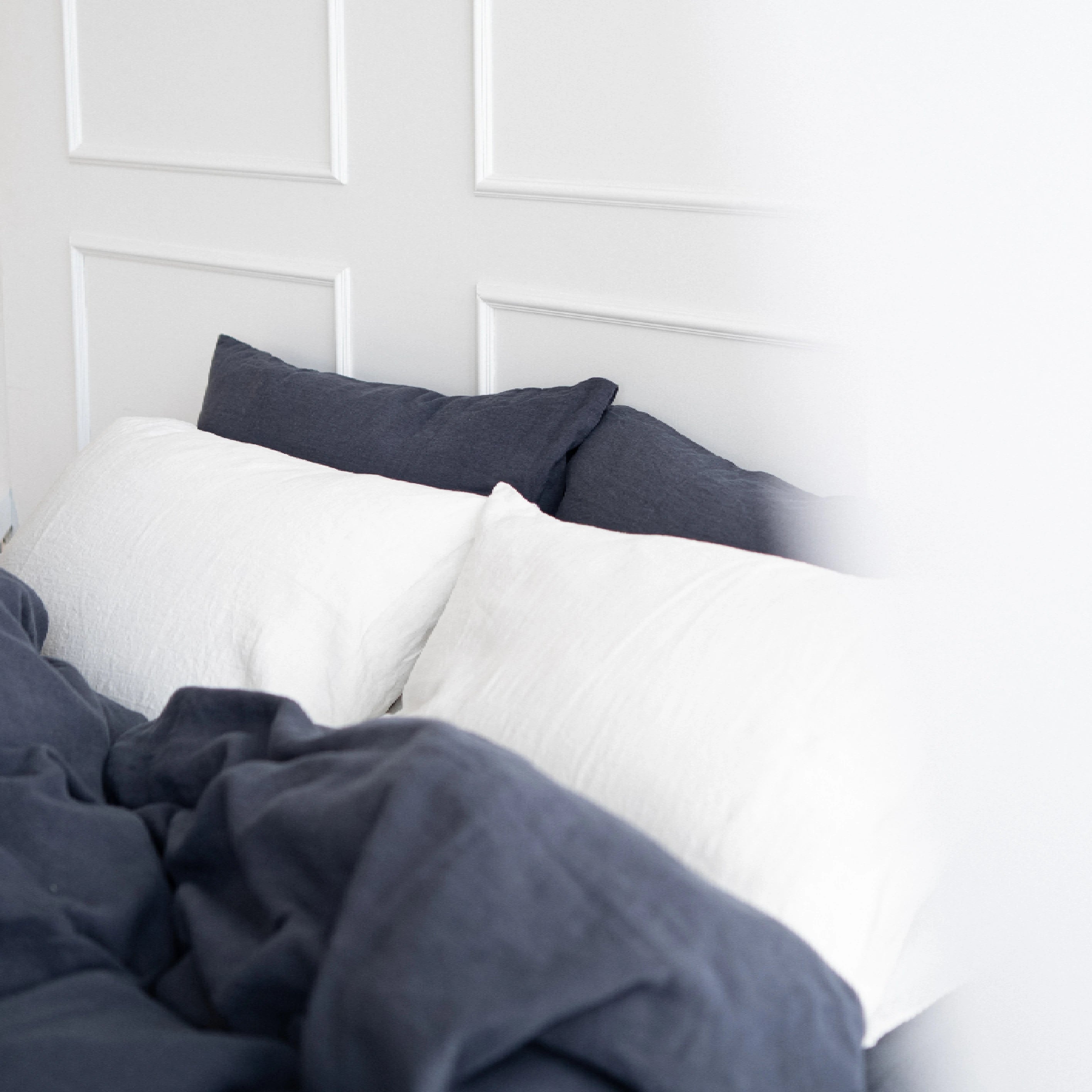 Luxury breathable linen bedding set for year-round comfort, dark grey.