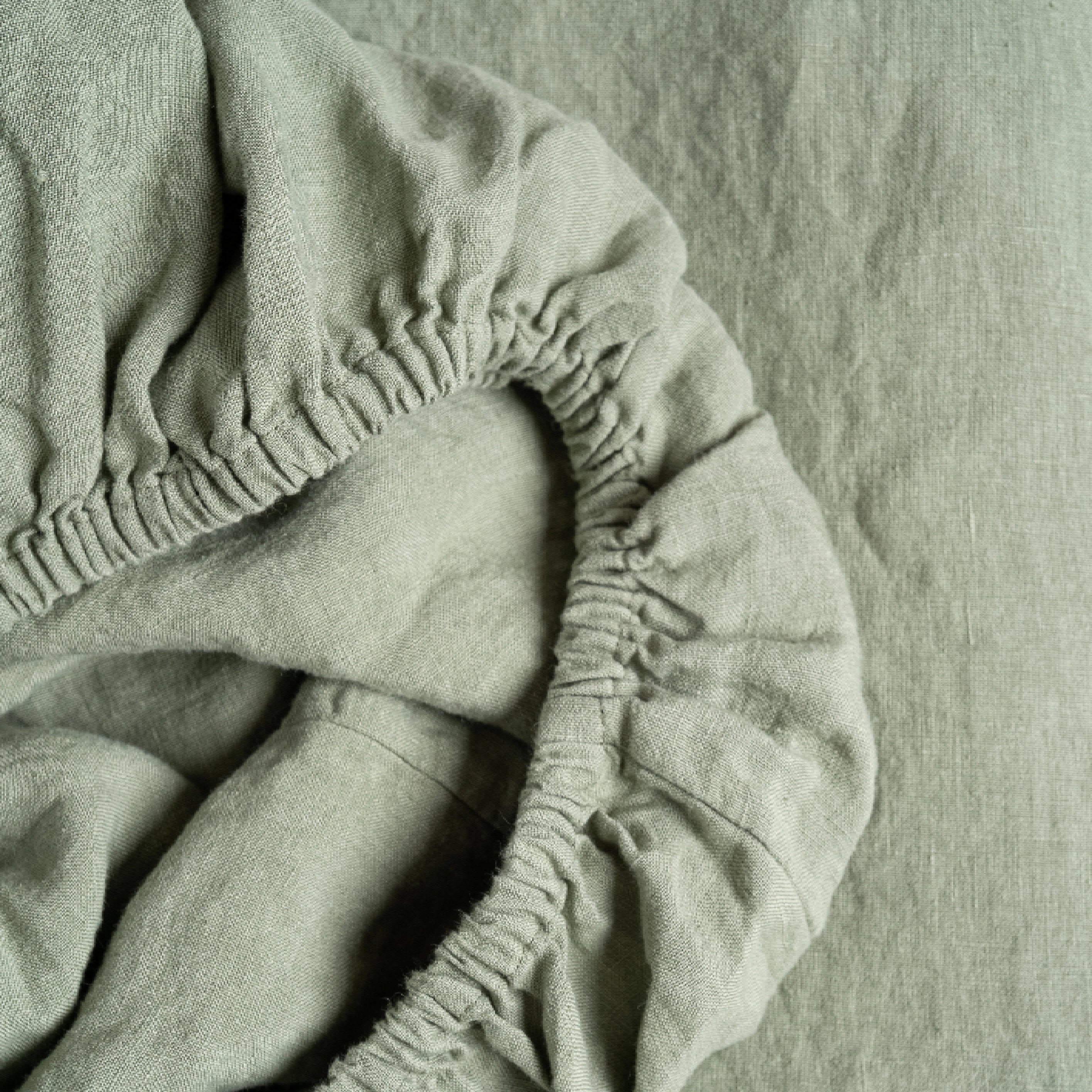 Stonewashed Linen Fitted Sheet – Sage Green | 100% Natural